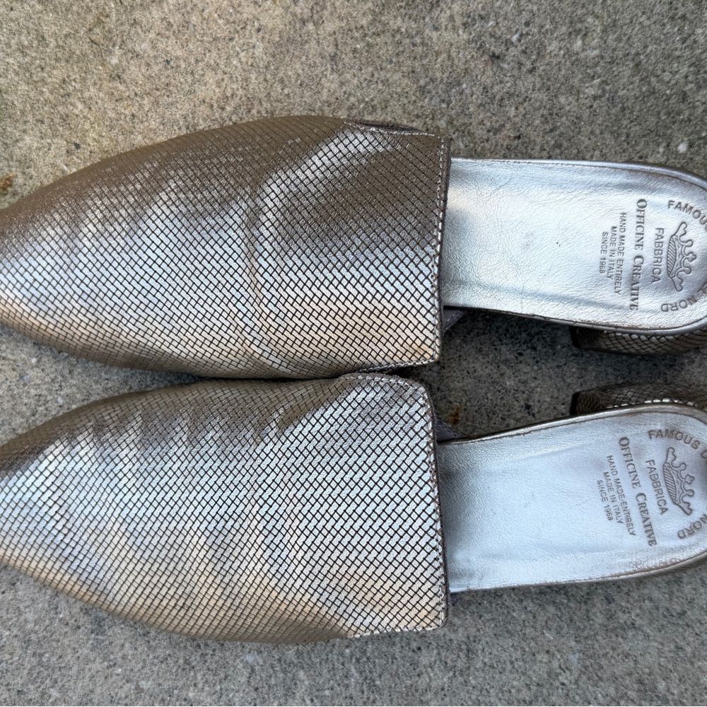 Officine Creative Sage 106 Metallic Bronze Textured Leather Mules 40